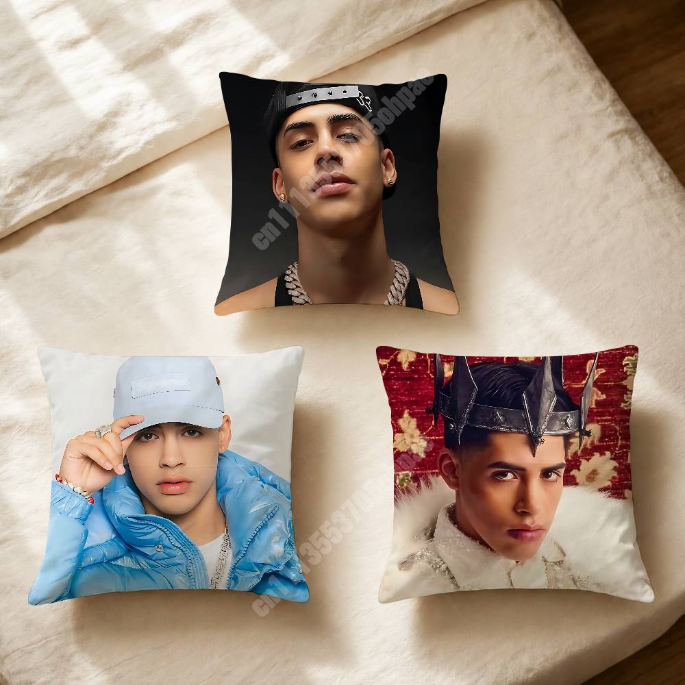 C-Cris MJ Rapper Si No Es Cont - Home Cinema Couch ulasan dan harga